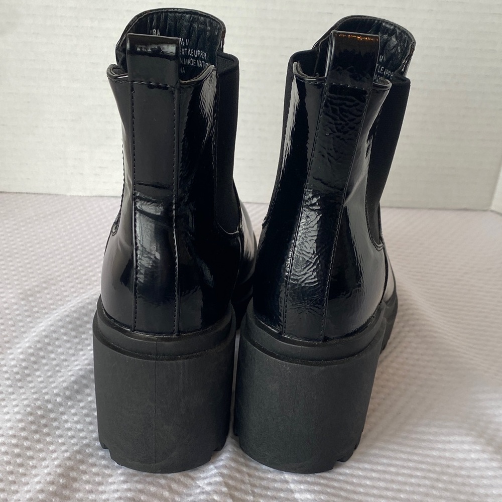 Diba Glossy Black Patent Leather Print Platform Heeled Boots Chelsea Sz 6.5 NWOT - Picture 10 of 14